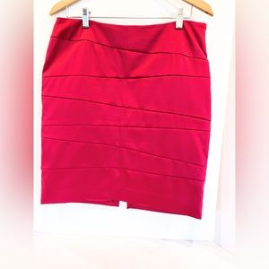 Monroe & Main Red/Fuchsia Poly Pencil Mini Skirt size 10